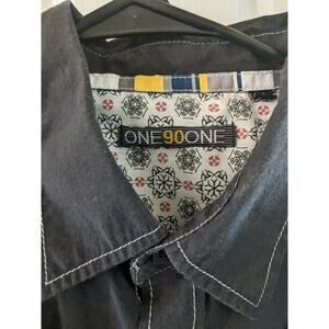 One 90 One Dress shirt size Large